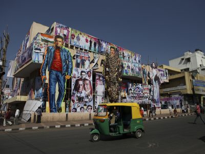 local kannada cinema gandhinagar