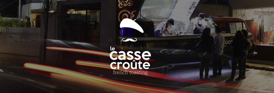 Et le voilà (enfin), notre food-truck “Le Casse-Croûte” à Bangalore